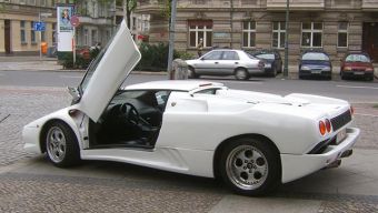 Lamborghini, weiß